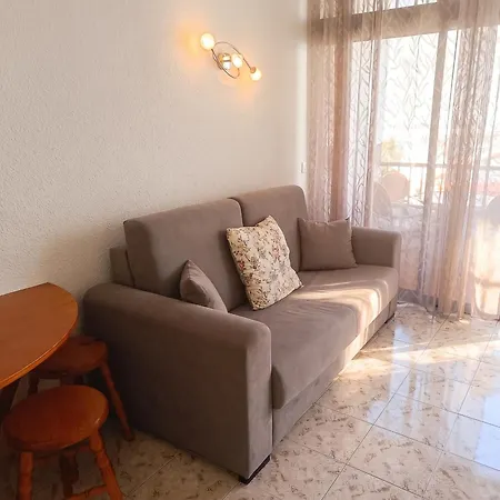 Comfortable In - 60 M² With Balcony 산티아고 델 테데